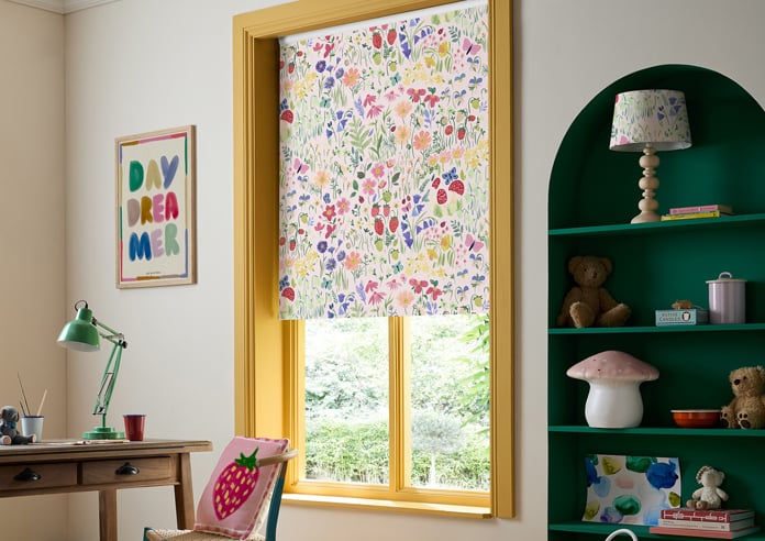 Wee Blue Bell Secret Garden, Rose - Roller Blind - Image 5
